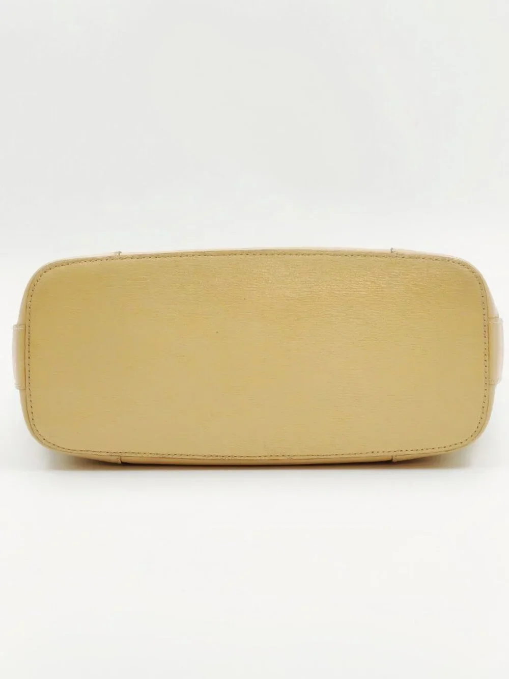 Gucci brand color